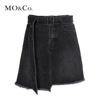 MOCO2018秋季个性流苏边不对称牛仔裙 摩安珂
