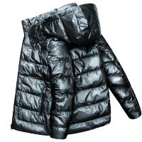 马克华菲亮面羽绒服男短款带帽薄款潮牌2020冬季新款休闲防寒外套