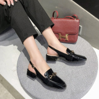 Tiauny 2020夏季时尚气质新款漆皮女鞋粗跟鞋后跟一字扣凉鞋女方头时装鞋K982