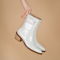 格瑞迪欧2021秋季新品靴子女秋冬女靴网红骑士靴M3803