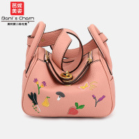 芭妮美姿新款夏天腋肩斜跨包麻将包小清新刺绣61001