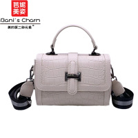 芭妮美姿新款网红时尚百搭小方包手提单肩斜挎小包潮627-3125A