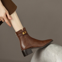 格瑞迪欧 牛皮大码粗跟短靴女41一43短筒圆头百搭拉链中跟春秋单靴真皮马丁靴409373