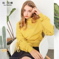 拉贝缇秋装新款宽松显瘦短卫衣女连帽纯色懒惰风连帽上衣60006239