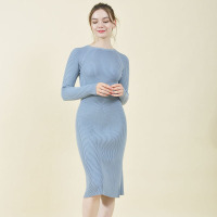 拉夏贝尔Laetia2020秋冬新款针织连衣裙女过膝修身904611175