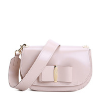 FERRAGAMO Anna 蝴蝶结装饰 斜挎包21G217 金扣