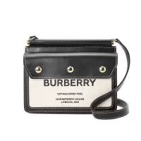 BURBERRY 博柏利 Title 口盖包迷你 字母徽标帆布织物8031901
