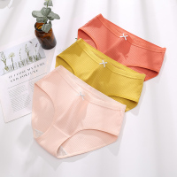 芬腾女士内裤女纯棉抗菌裆中腰提臀三角甜美纯色透气全棉短裤头