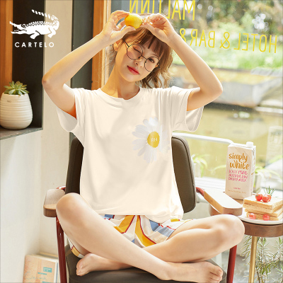 卡帝乐鳄鱼(CARTELO)夏季新款睡衣女款纯棉短袖短裤两件套可爱休闲家居服