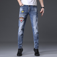 策恩公牛弹力牛仔裤男装潮流破洞男式休闲裤街潮时尚印花韩版修身小脚裤子