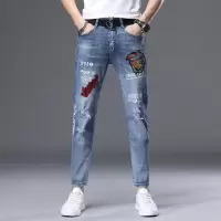 策恩公牛九分牛仔裤男潮牌破洞刺绣印花休闲韩版修身小脚裤子