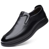 策霸中老年爸爸鞋一脚蹬休闲鞋软底透气男鞋真皮皮鞋老人鞋子