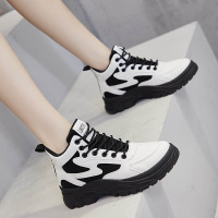 策恩公牛ins百搭英伦马丁靴女2020秋冬新款学生瘦瘦短靴女厚底街拍女靴子