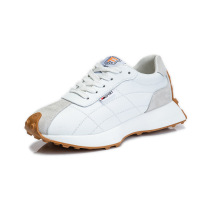 策霸老爹鞋女春季2021新款平底休闲阿甘运动鞋子女跑步透气真皮女鞋潮