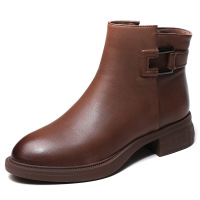 真皮短靴女英伦风粗跟低跟矮靴春秋单靴2021新款百搭舒适时装靴