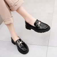 2021秋季新款单鞋黑色漆皮英伦风小皮鞋厚底一脚蹬珍珠乐福鞋