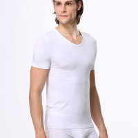 男士T恤圆领短袖时尚都市青年打底衫纯色简约休闲男T恤