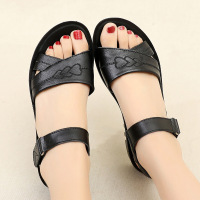 新款温州真皮妈妈凉鞋软底防滑中老年女凉鞋平底老人凉鞋