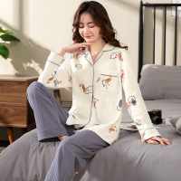 中青年女士妈妈老人睡衣长袖女春秋款宽松大码家居服简约套装