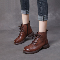 小短靴子英伦风马丁靴春秋季百搭款平底牛皮单靴棕色复古女靴