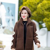冬装长袖颗粒绒外套时尚提花中老年妈妈装新款加绒保暖中年人服