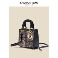 Three Sons印花女包手提包女时尚刺绣复古质感流行小方包百搭单