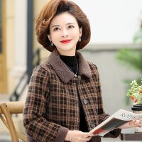 新款妈妈装外套秋冬短款仿水貂绒女装中年人衣服矮个子女士上衣