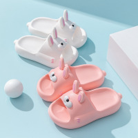 Three Sons夏季新款儿童拖鞋卡通兔子软底男女童凉拖居家浴室中
