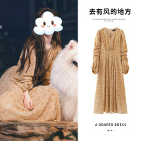 Three Sons刘亦菲2023春夏新款V领长袖收腰显瘦碎花连衣裙