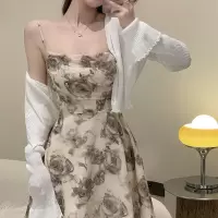 DBMG短款连衣裙2023夏季新款杏茶水墨画法式荡领吊带连衣裙女