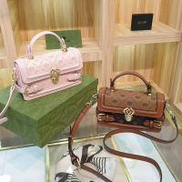 Three Sons小众设计包包女包印花手提小方包老花单肩斜挎包复古风高级感