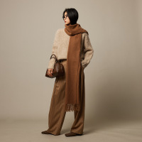 秋冬B入 仿羊绒流苏围巾女冬季厚款保暖披肩搭针织衫大衣濮院