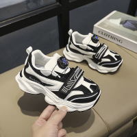 男童鞋上新休闲运动童鞋男女中大童网面透气旋转纽扣运动鞋