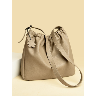 秋冬包包女大容量新款百搭通勤单肩斜挎大包慵懒风包包