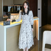 秋装新款长袖裙子显瘦修身复古印花仙女高光法式连衣裙女