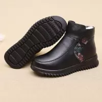 新款真皮羊毛加厚女式棉鞋保暖防滑圆头妈妈冬季棉鞋