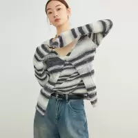 早春款 高级感段染马海毛针织衫女装条纹V领假两件25新款羊毛上衣