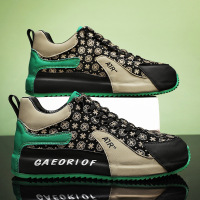 欧洲站男鞋春季百搭休闲阿甘板鞋一脚蹬厚底运黑色上班工作潮鞋