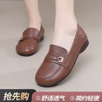 圆头一脚蹬乐福鞋女2025款头层牛皮金属扣粗跟复古单鞋软底小皮鞋
