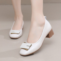 小皮鞋女25新款春季法式温柔晚晚风四季配裙子一脚蹬浅口中跟单鞋