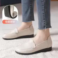 软底妈妈鞋2025春季平底舒适一脚蹬女鞋头层牛皮中老年圆头单鞋女