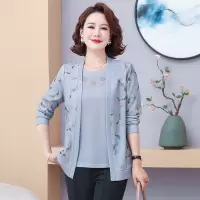 妈妈秋装上衣洋气减龄新款中老年人女薄款长袖绣花针织小衫