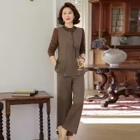 洋气中老年女装大码宽松休闲套装40岁中年人长袖三件套女婆婆装春