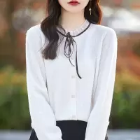 精纺羊毛开衫女早春款新款花边领镂空衬衫蕾丝打底衫长袖上衣