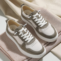 休闲鞋子男2025春季新款复古板鞋男休闲运动潮流拼色系带男士皮鞋