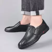 男士休闲皮鞋2025年新款牛皮一脚蹬百搭男鞋手工上线防滑爸爸鞋子