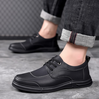 新款男士商务休闲皮鞋潮流男鞋耐磨软面运动单鞋网红同款板鞋