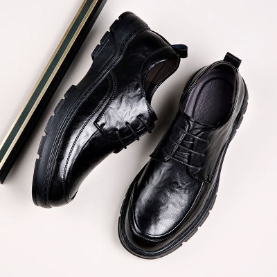男士休闲皮鞋2025年新款百搭潮流时尚高档真皮商务工作鞋豆豆鞋男