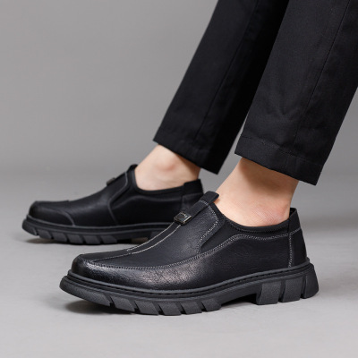 秋季新款男士商务休闲皮鞋男潮流韩版低帮工装鞋时尚板鞋