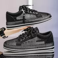 男士新款休闲日常百搭舒适透气纯色系带平跟圆头时尚潮流男款板鞋